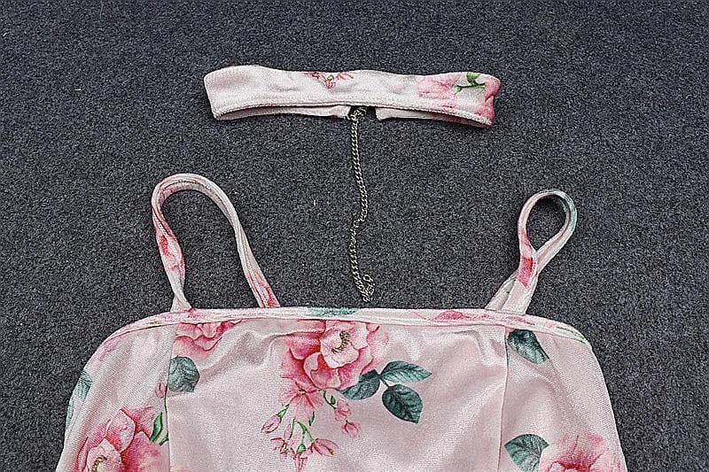 Enchanting Rose Floral Velvet-Touch Midi Dress with Choker & Seductive Slit - Perfect for Fall & Holiday Soirees