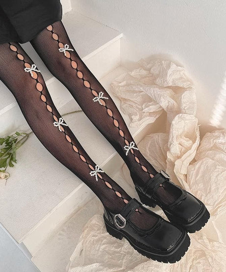 Chic Pearl Bow Fishnet Tights – Your Must-Have for Fall & Halloween Style