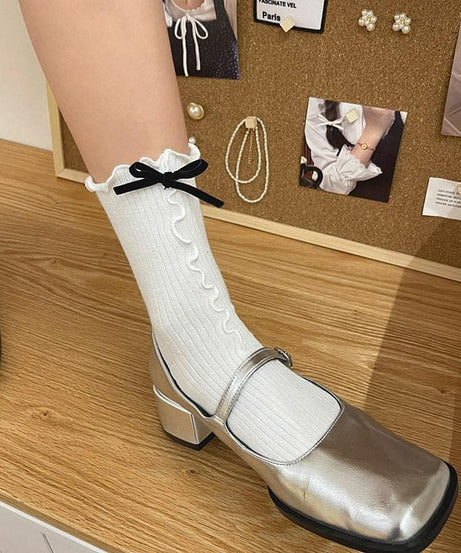 Enchanting Ruffle & Bow Ankle Socks – Fall's Chicest Style Statement