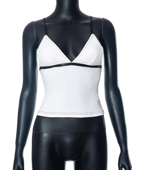 Y2K Chic V-Neck Contrast Cami Top – Flattering Fit for Fall Layering & Nights Out
