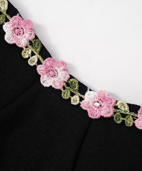 Chic Black Floral Embroidered Cami Crop Top - Romantic Fall Style for Women