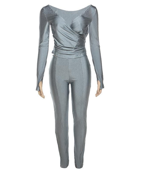 Chic Fall Athleisure: Black Ruched V-Neck Wrap Top & Leggings Set with Thumbholes