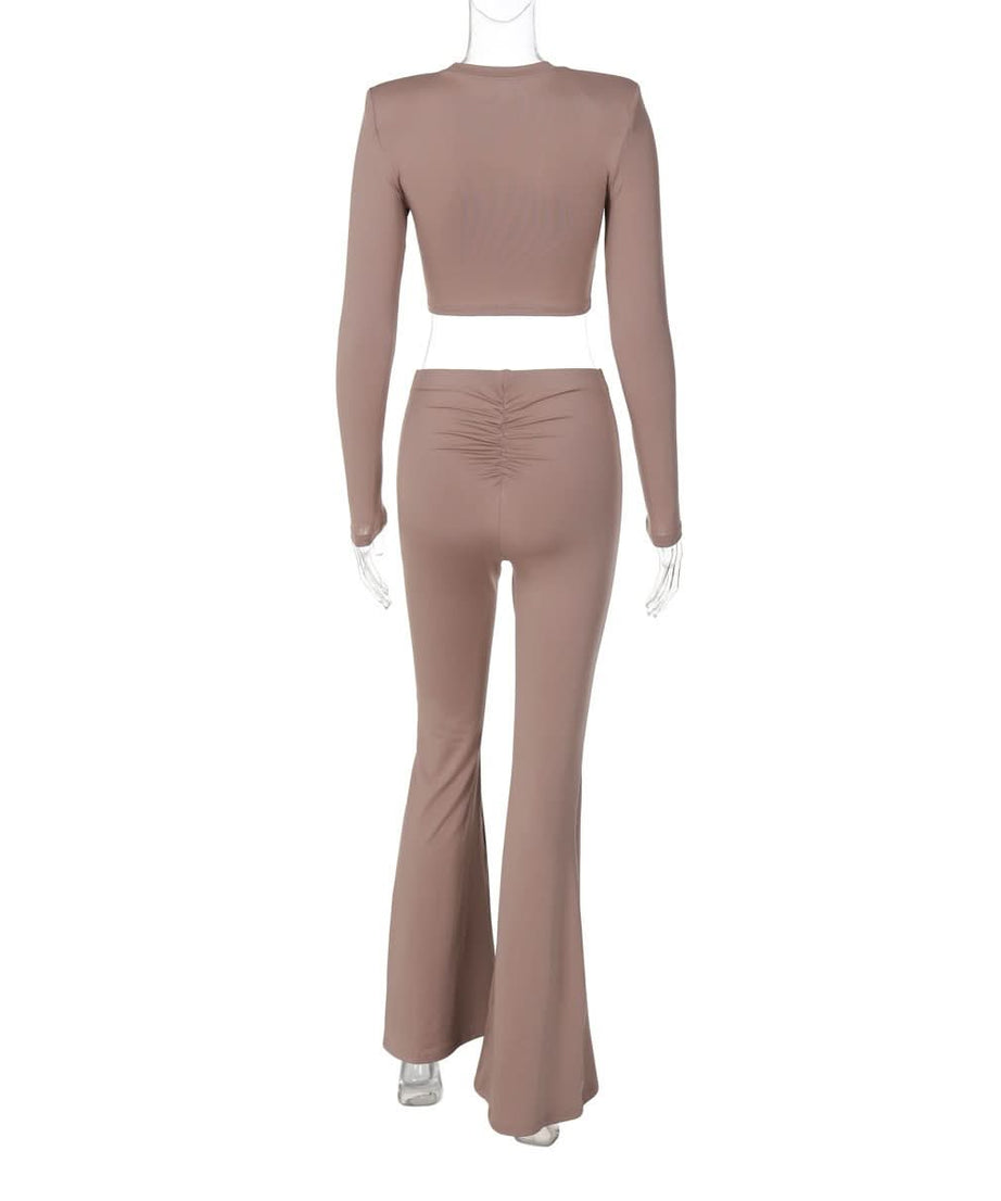 Cozy Fall Chic: Women's Ruched Flare Pant & Long Sleeve Crop Top Set - Mocha Brown Loungewear