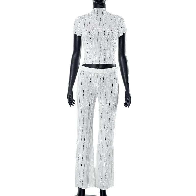 Effortless White Knit Resort Set: Chic High Neck Crop Top & Flared Pants for Your Fall/Winter Getaway