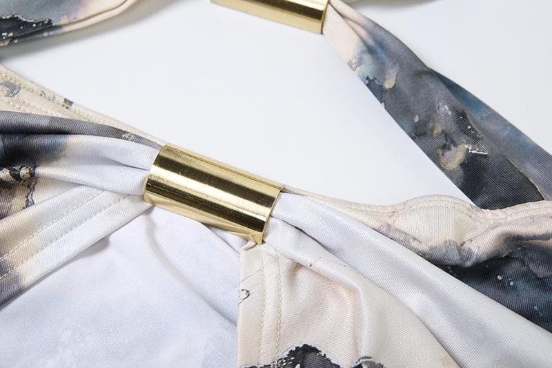 Statement Halter Cut-Out Midi Dress with Metallic Hardware – The Ultimate Fall Party Look