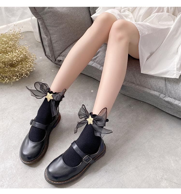Whimsical Gold Star Ruffle Ankle Socks - Charming Cotton Blend for Fall & Holiday Style