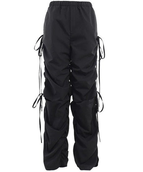 Fall 2025 'It' Pants: Black Ruched Drawstring Cargo-Style for Effortless Street Chic