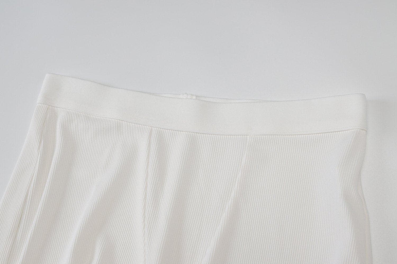 Fall Favorite: Effortless Ribbed Crop Top & Biker Shorts Set - Cozy Chic Loungewear