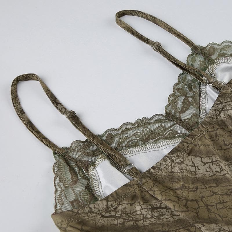 Chic Fall Vibe: Y2K Distressed Print Lace Cami Mini Dress with Side Slit