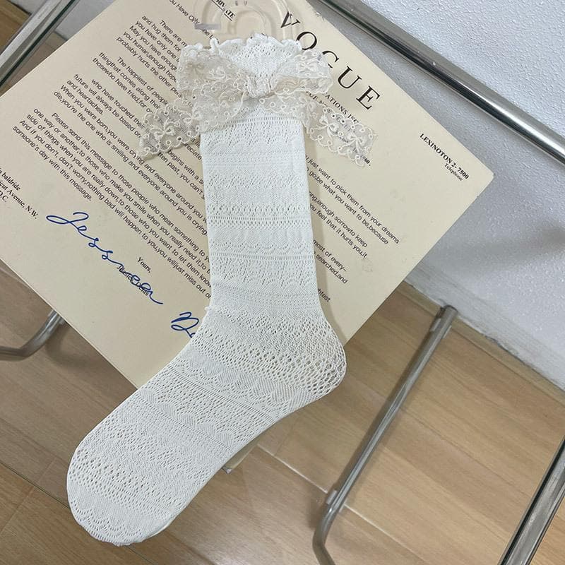 Delicate Lace Bow Ruffle Mid-Calf Socks – Enchanting Fall & Holiday Style