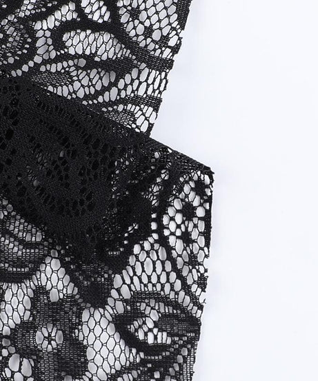 Chic Black Floral Lace Halter Top - Elevate Your Fall & Holiday Style