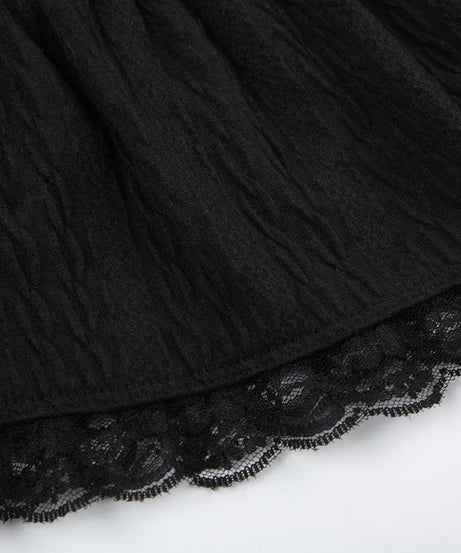 Edgy Chic: Black Low-Rise Lace-Up Mini Skirt | Gothic Bows & Lace Hem for Fall & Halloween