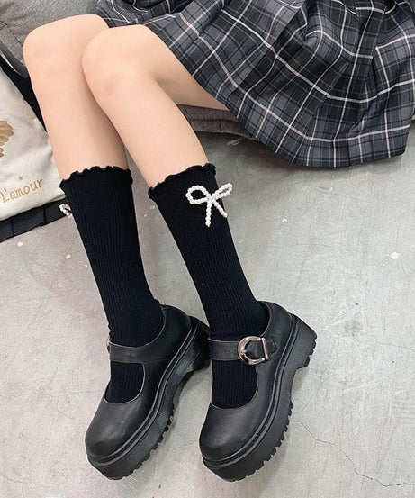 Autumn Chic: Faux Pearl Bowknot Ribbed Ruffle Knee-High Socks for Women