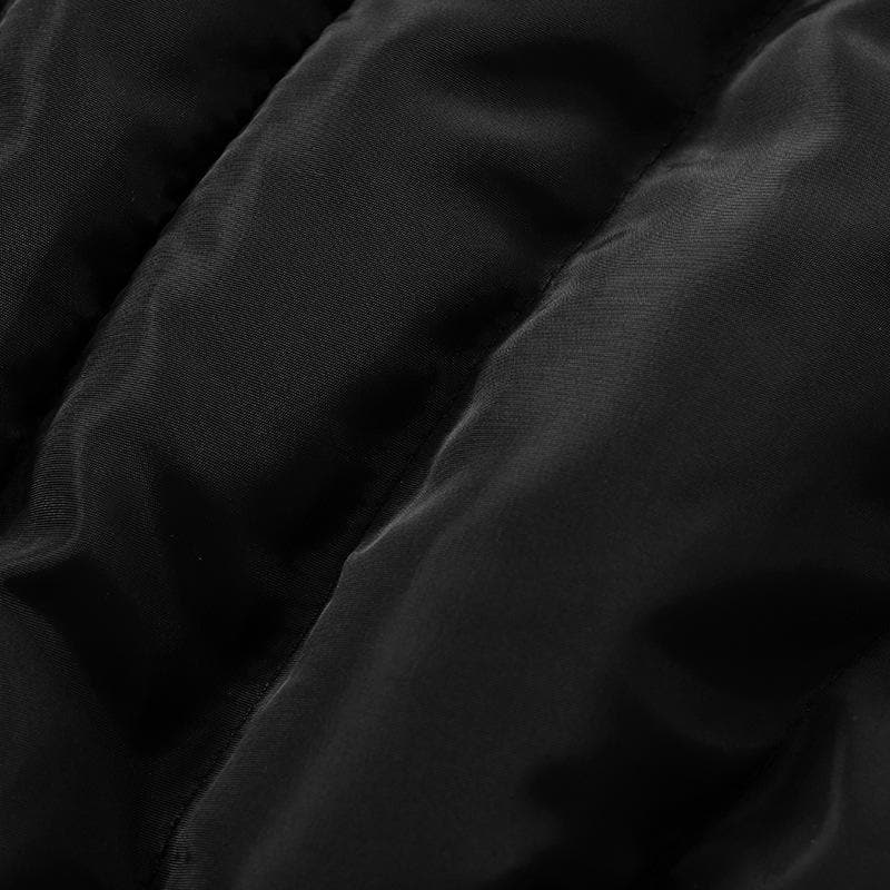 Trendsetter Cropped Puffer Jacket: Chic Black Mock Neck for Fall & Winter Style