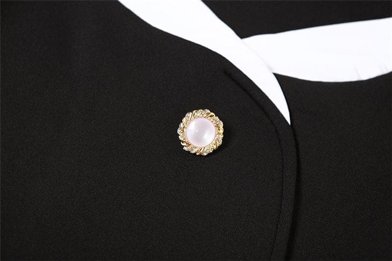 Chic Black Long Sleeve Mini Dress: Contrast Collar & Golden Button Detail - Your Essential Fall Style