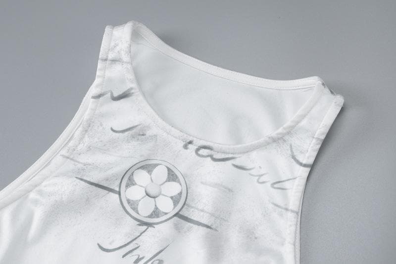 Autumn Archive Print Sleeveless Maxi Dress - Chic Bodycon Crewneck for Effortless Fall Style