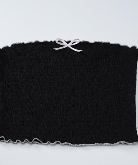 Coquette Chic Black Ruffle Mini Set - Bowknot Tube Top & Tiered Shorts for Fall Parties