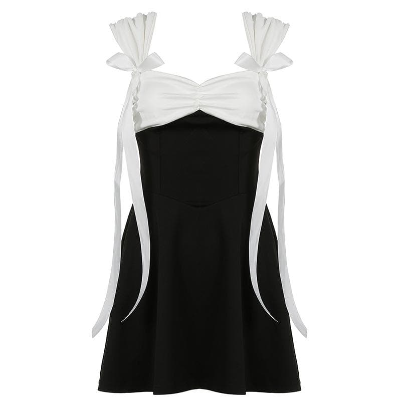 Sweetheart Bow-Tie Ruched Mini Dress - Chic Black & White Fall Flirt