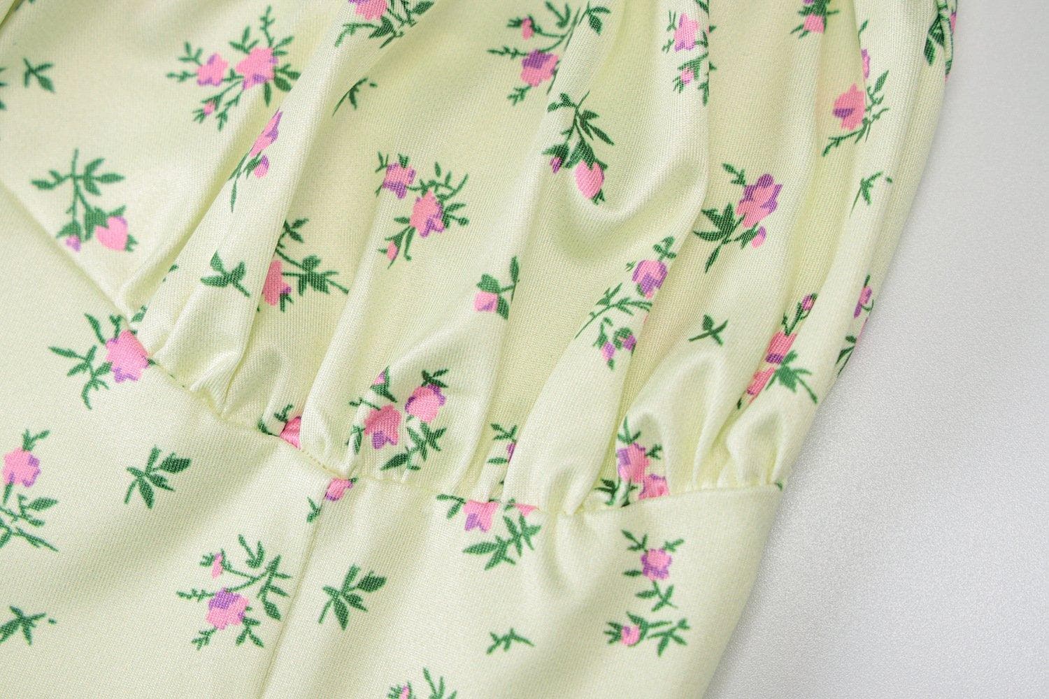 Romantic Blue Floral Midi Slip Dress with Slit - Sweetheart Neck, Perfect for Fall Dates & Resort Getaways