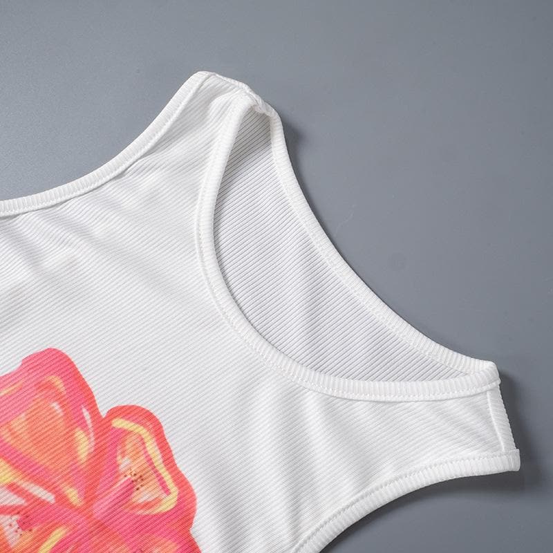 Vibrant Hibiscus Ribbed Tank Top - Effortless Fall Style & Warm-Weather Getaways