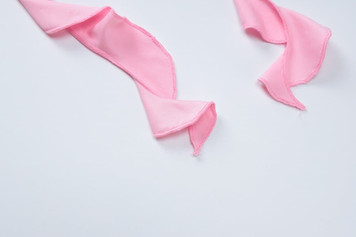 Effortless Glamour: Red Rose Ruffle High-Slit Maxi Skirt & Tube Top Set - Your Winter Sun Vacation Essential