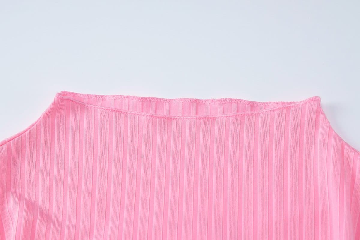 Bubblegum Dream: Pink Ribbed Mock Neck Mini Dress with Chic Bubble Hem – Your Essential Fall Statement