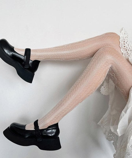 Chic Lace Pattern Fishnet Tights – Your Must-Have for Fall Fashion & Halloween