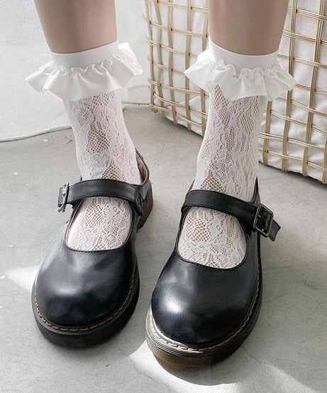 Dainty Lace Ruffle Ankle Socks for Fall | Vintage Chic & Cozy Autumn Style