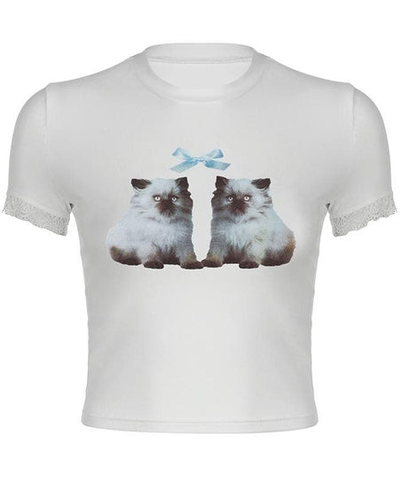 Cozy Kitten Duo White Crop Top - Sweet Y2K Fall Style with Lace Trim