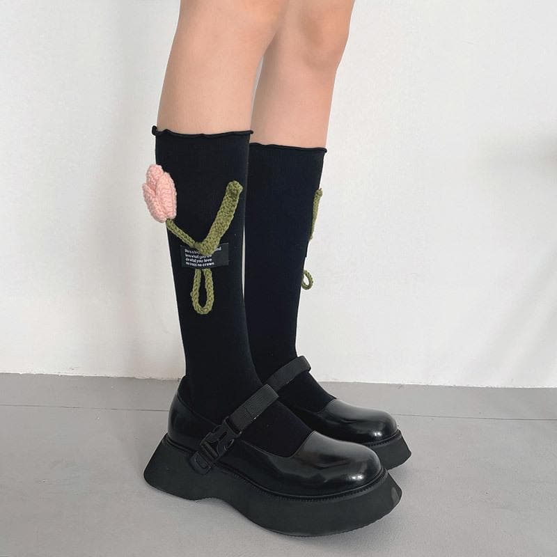Cozy Chic Tulip Ruffle Knee-High Socks - Autumn's Must-Have Fashion Statement
