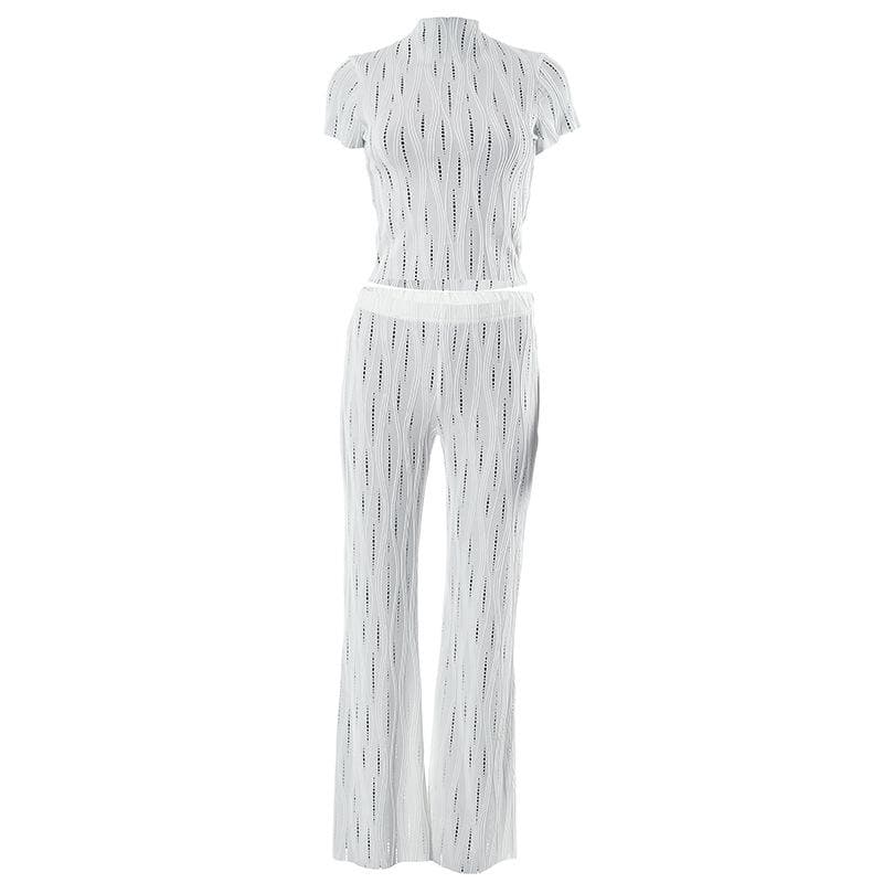 Effortless White Knit Resort Set: Chic High Neck Crop Top & Flared Pants for Your Fall/Winter Getaway