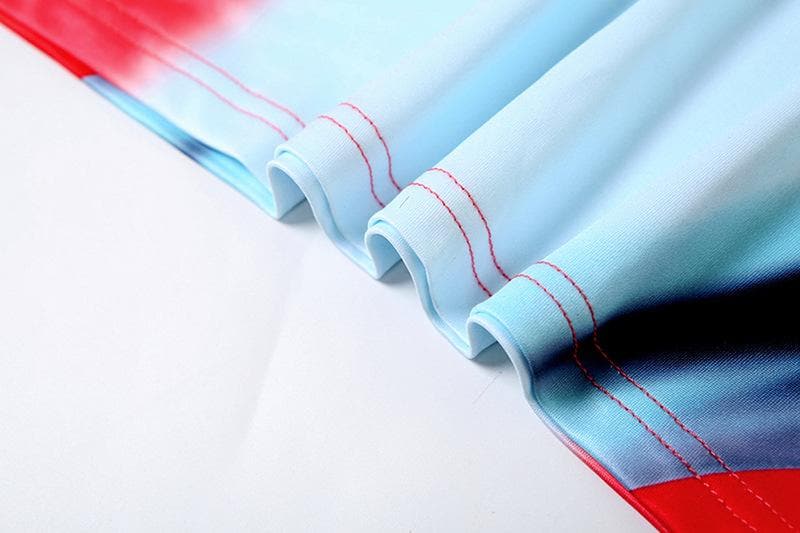 Vibrant Abstract Bloom Bodycon Mini Dress – Red & Blue Statement for Fall Parties