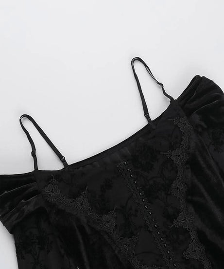 Slay the Night: Gothic Velvet Off-Shoulder Mini Dress - Dramatic Flared Sleeves for Halloween & Fall Parties