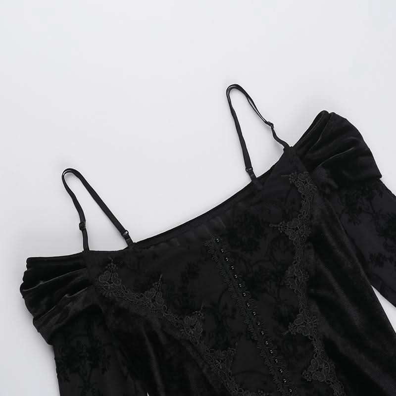 Slay the Night: Gothic Velvet Off-Shoulder Mini Dress - Dramatic Flared Sleeves for Halloween & Fall Parties