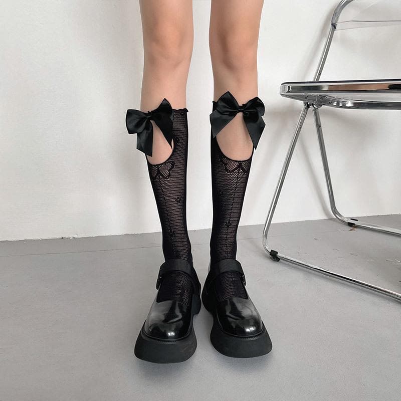 Autumn Delight: Coquette Bow Cutout Knee High Socks - Sweet & Stylish for Fall