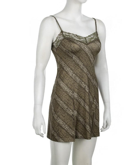 Chic Fall Vibe: Y2K Distressed Print Lace Cami Mini Dress with Side Slit