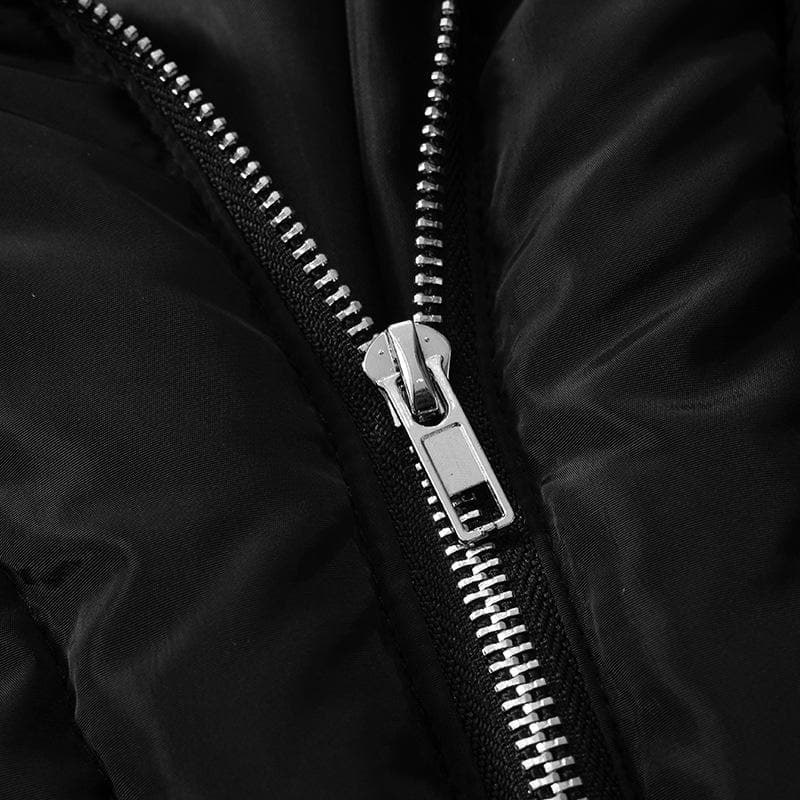 Trendsetter Cropped Puffer Jacket: Chic Black Mock Neck for Fall & Winter Style