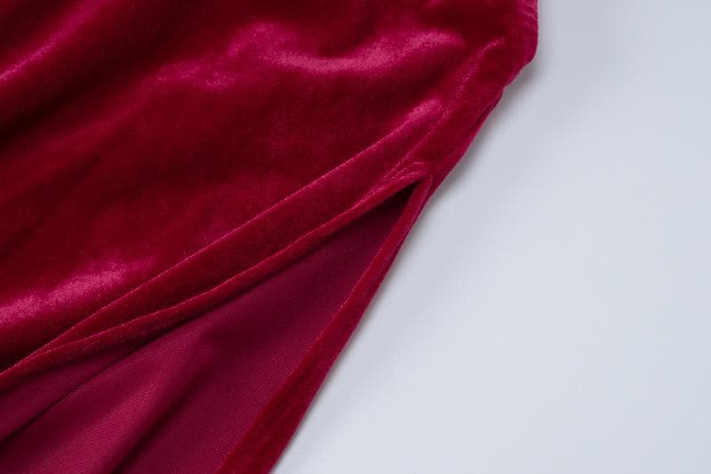 Ruby Allure Velvet O-Ring Maxi Dress – Your Dazzling Holiday & New Year's Eve Statement