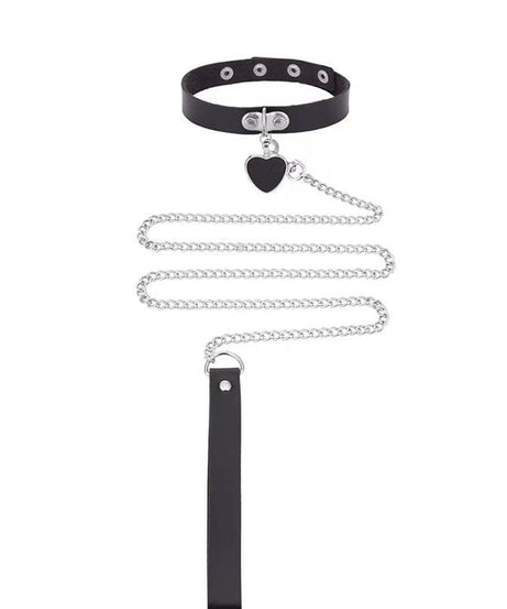 Edgy Black Heart Choker Necklace for Women - Dark Romance Fall & Halloween Style