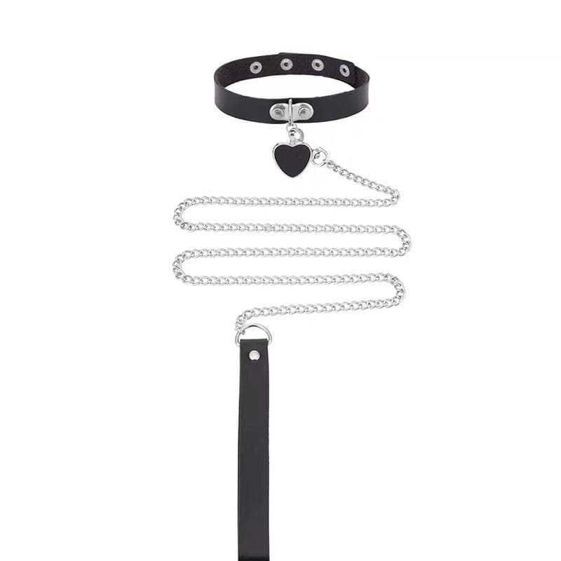 Edgy Black Heart Choker Necklace for Women - Dark Romance Fall & Halloween Style