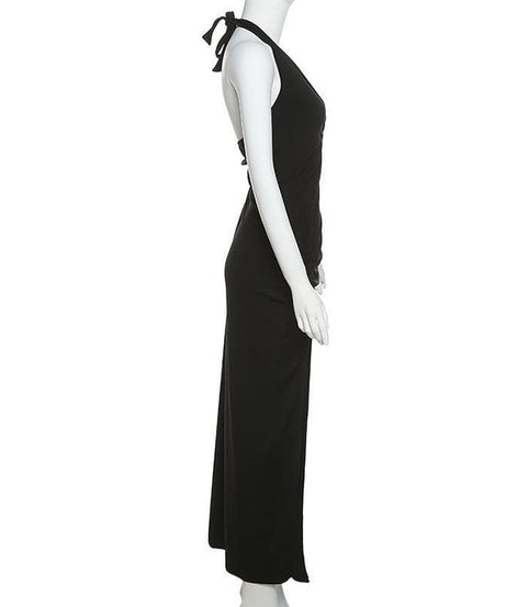Autumn's Embrace: Luxe Halter Maxi Dress with Keyhole & Seductive High Slit