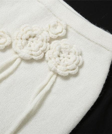 Boho Bloom Knit Halter Crop Top & Maxi Skirt Set - Cream Floral Two-Piece for Fall & Winter Getaways