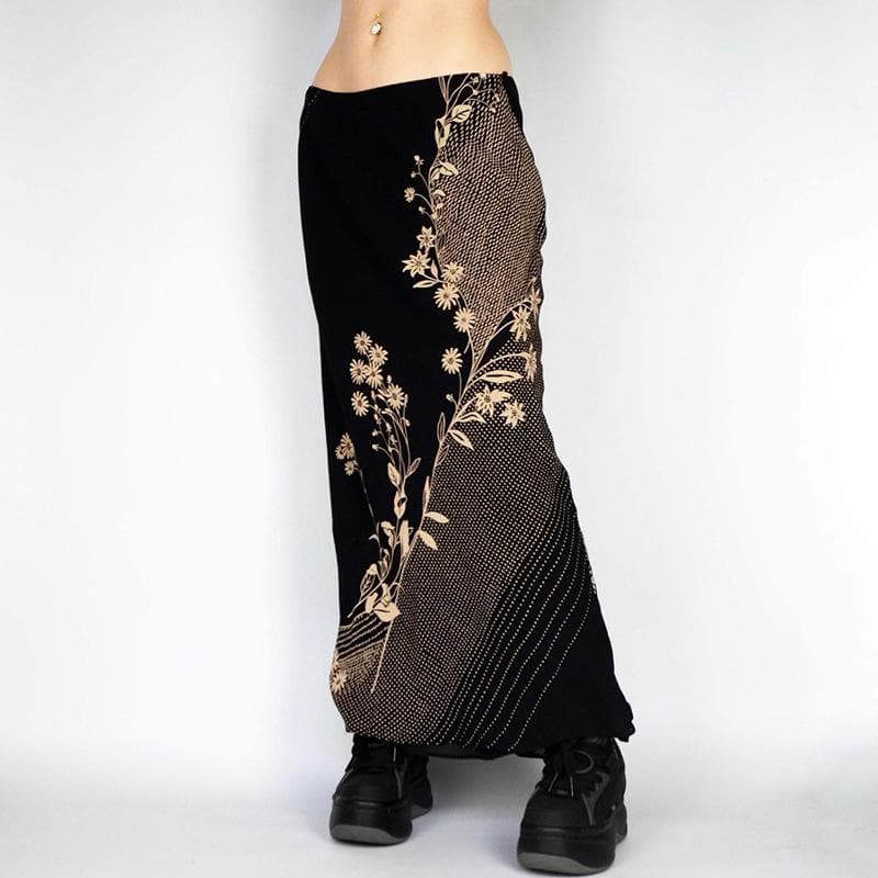 Midnight Bloom & Dot Maxi Skirt – Fall's Must-Have Bohemian Chic for American Women