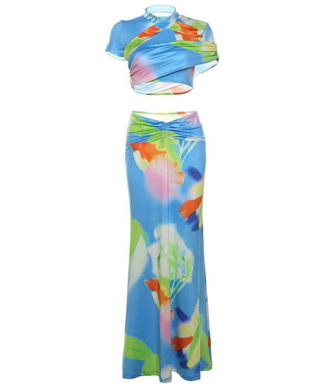 Chic Abstract Print Maxi Skirt Set – Vibrant Two-Piece Co-ord for Your Next Getaway
