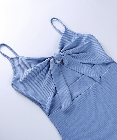 Fall Ready Ribbed Knit Cut-Out Maxi Dress - Effortlessly Chic & Flattering for Autumn