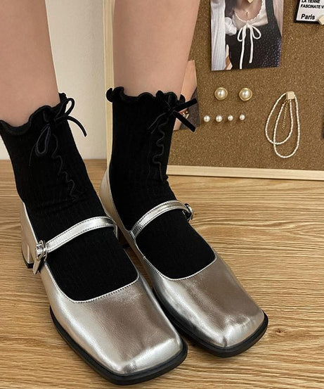 Enchanting Ruffle & Bow Ankle Socks – Fall's Chicest Style Statement