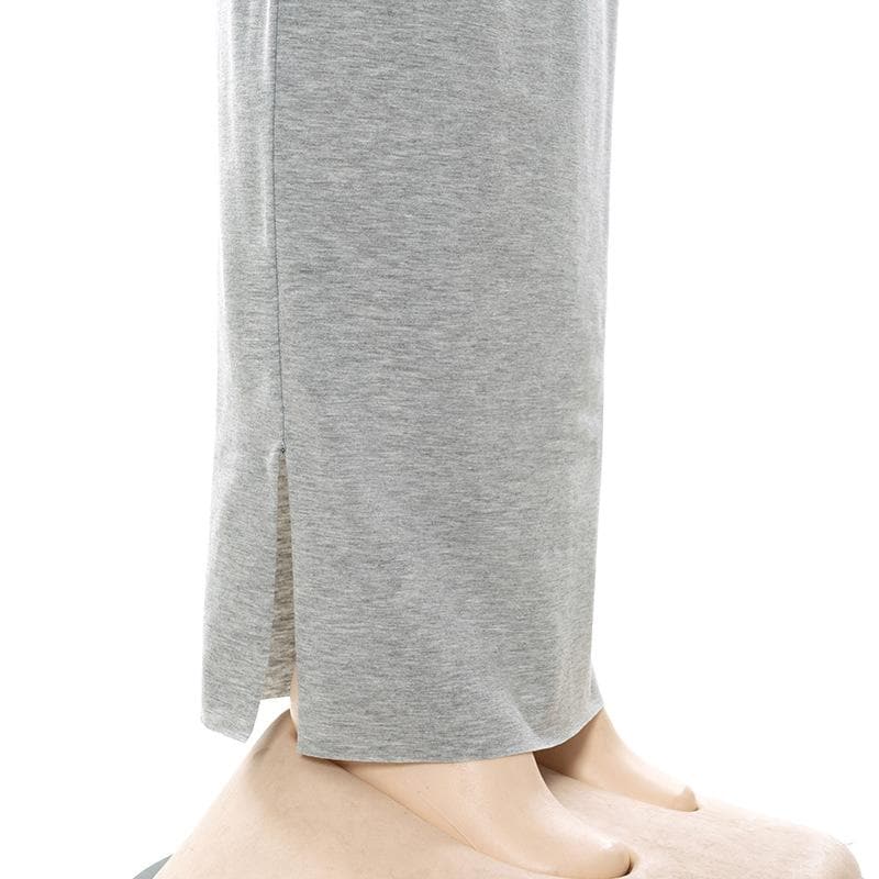 Effortless Fall Style: Ruched High-Rise Maxi Skirt with Utility Pockets