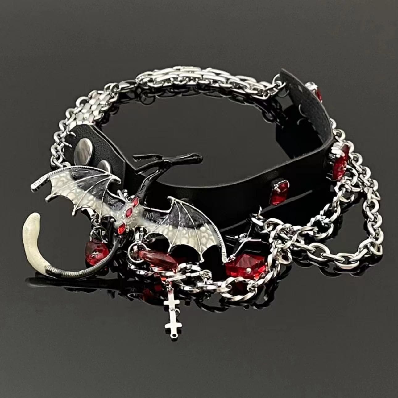 Gothic Bat & Blood Drop Choker Necklace - Edgy Vampirecore Statement for Halloween & Fall