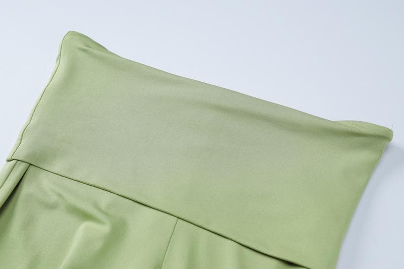 Effortless Fall Comfort: Sage Green Flared Legging & Twisted Crop Top Set - Your Athleisure Essential